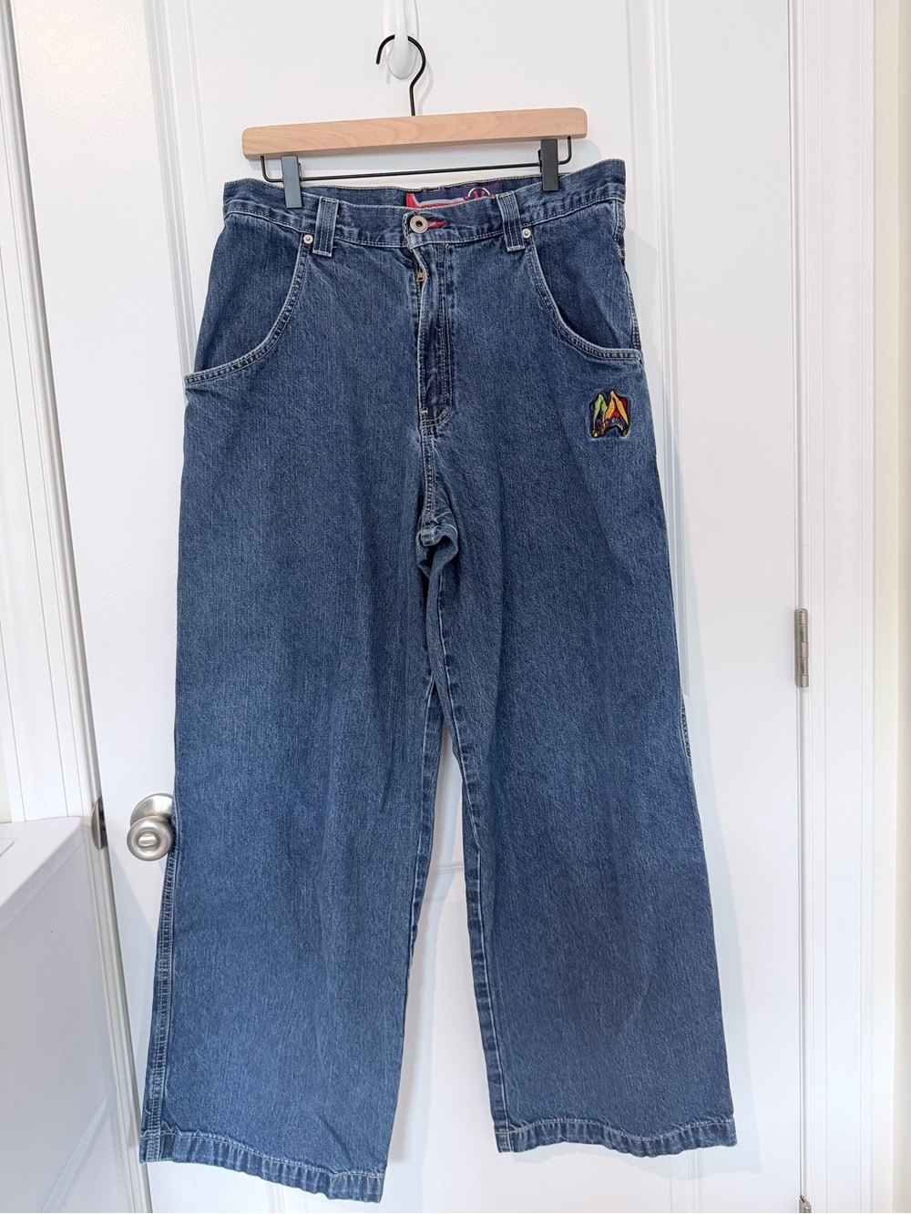 JNCO Men's Dark Blue Wide-Leg Denim Jeans with Embroidered Logo